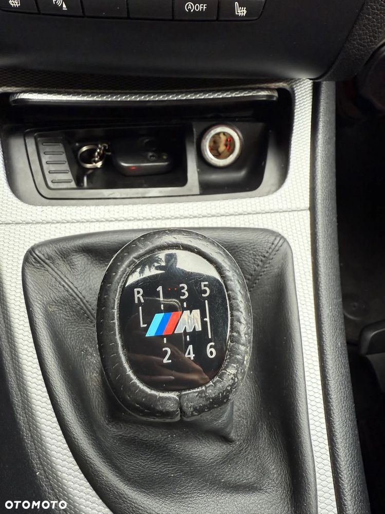 BMW Seria 1 120i - 6