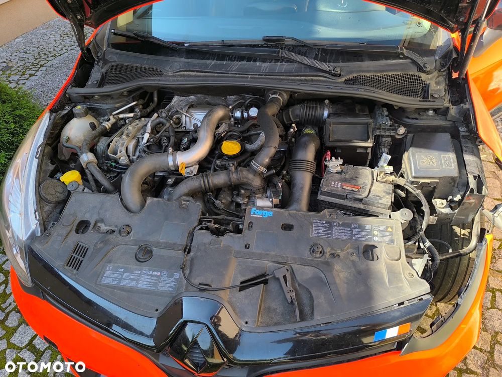 Renault Clio 1.6 Turbo R.S EDC Sport - 16