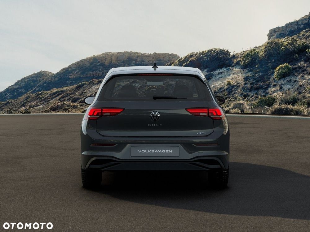 Volkswagen Golf - 5