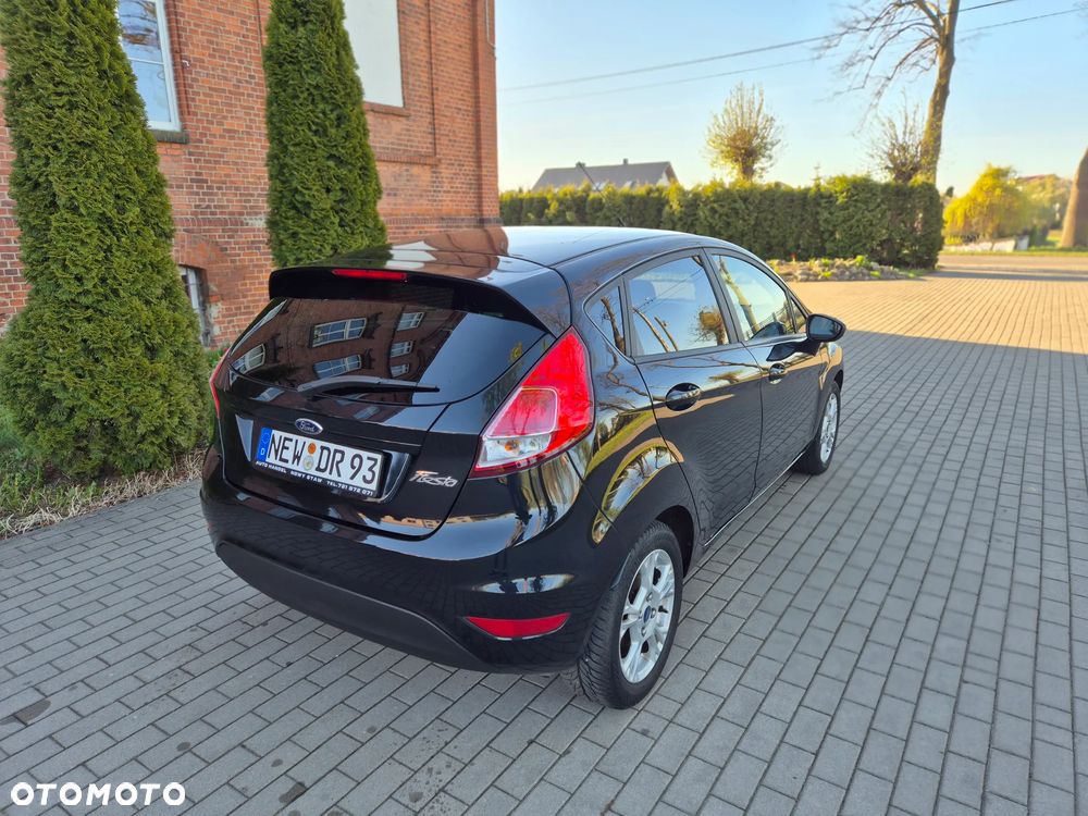 Ford Fiesta 1.25 Ambiente EU5 - 28