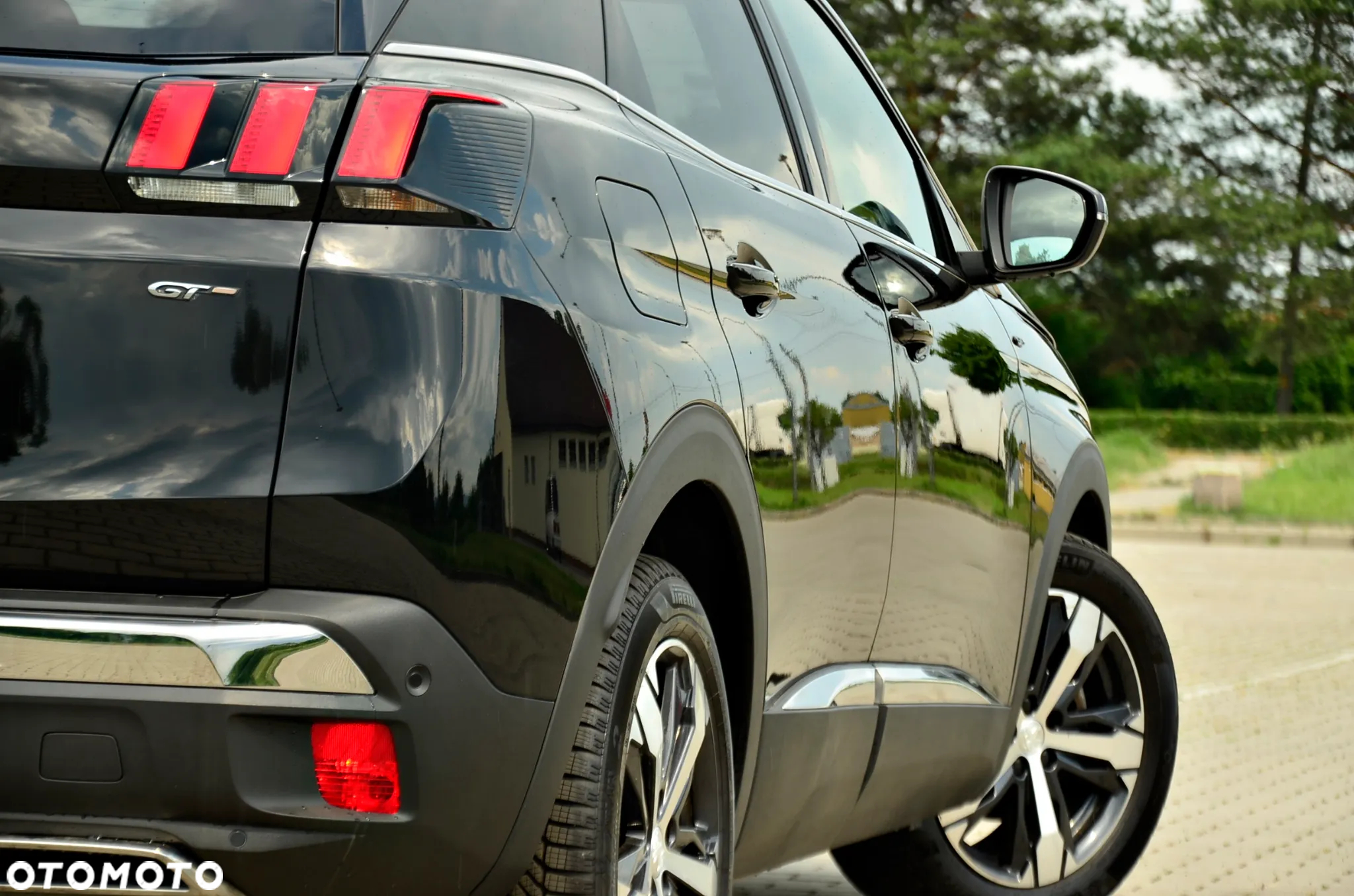 Peugeot 3008 1.2 PureTech Allure S&S EAT8 - 18