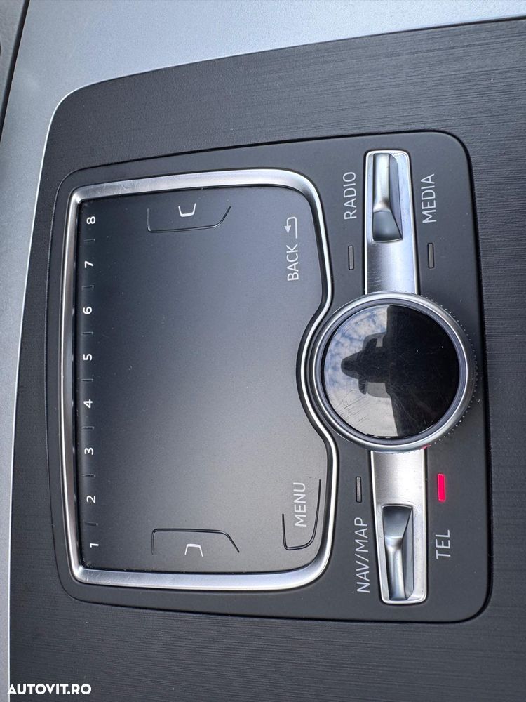 Audi Q5 35 TDI S tronic sport - 32