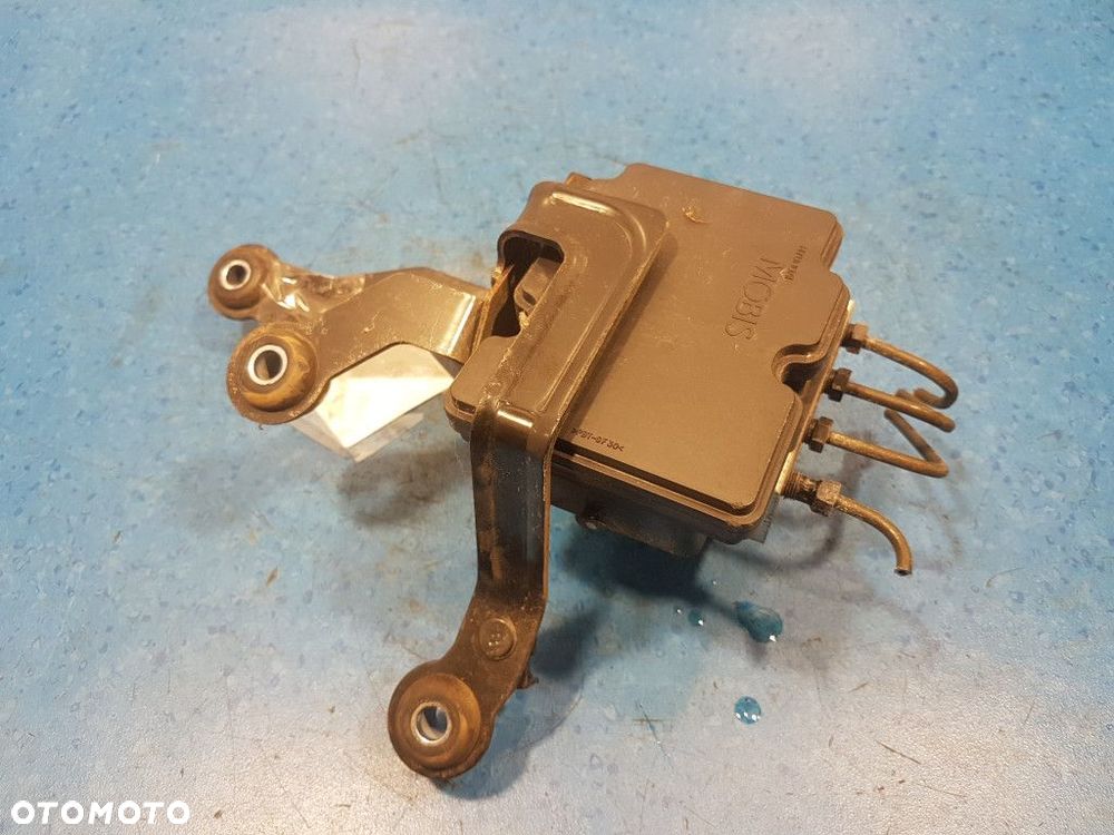 HYUNDAI I20 I 1.2B POMPA ABS 61589-45200 - 8