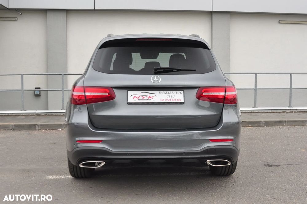Mercedes-Benz GLC 250 4Matic 9G-TRONIC AMG Line - 15