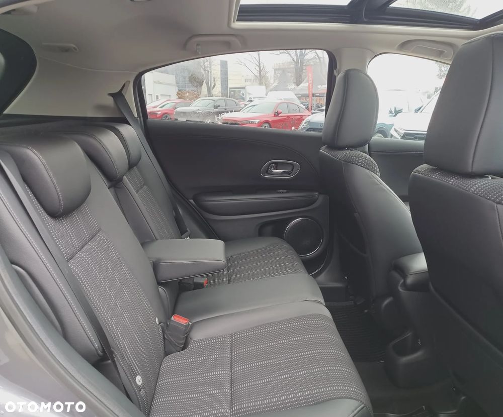 Honda HR-V 1.5 Executive (ADAS) CVT - 9