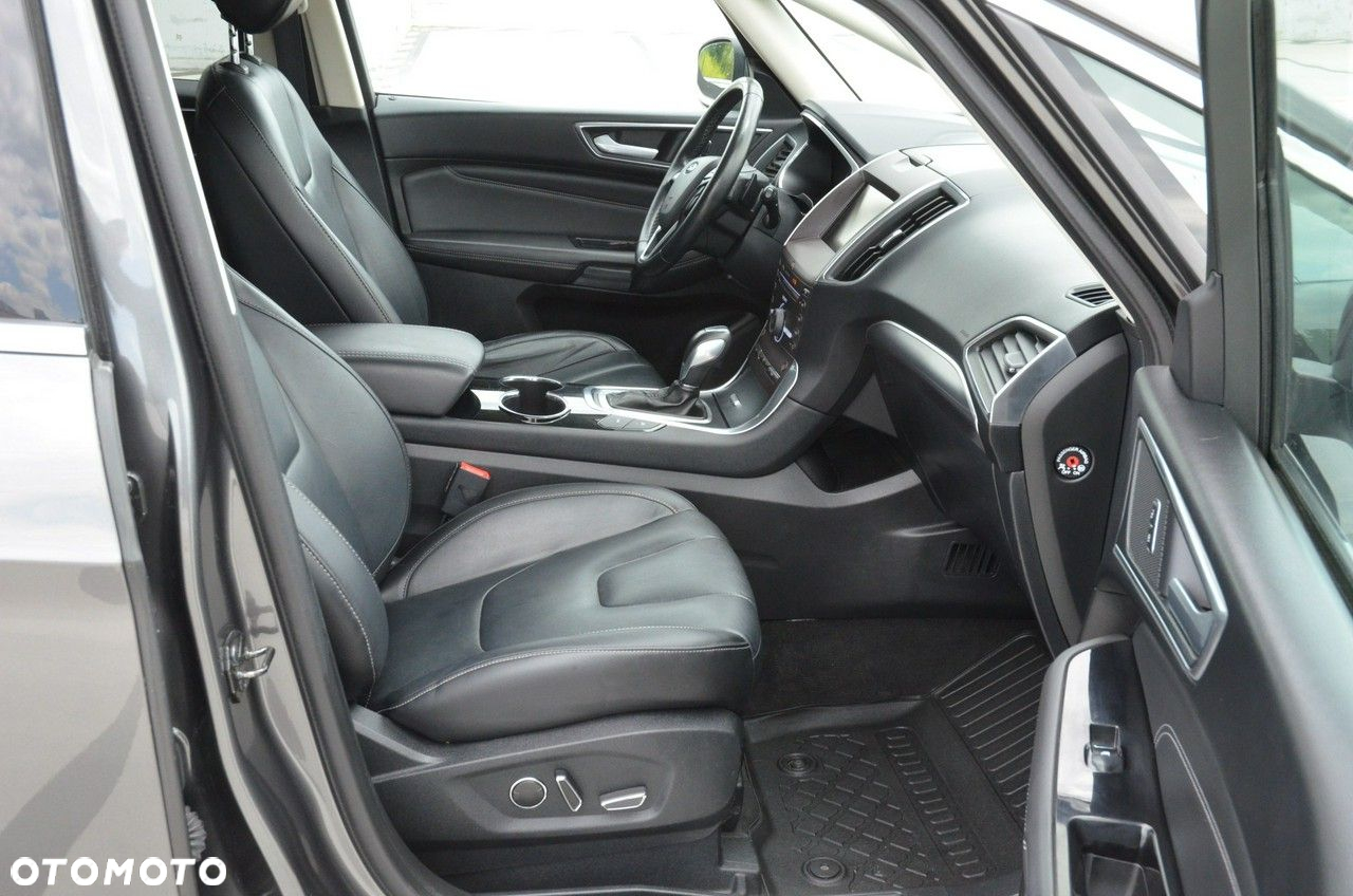 Ford S-Max 2.0 TDCi 4WD Titanium PowerShift - 27