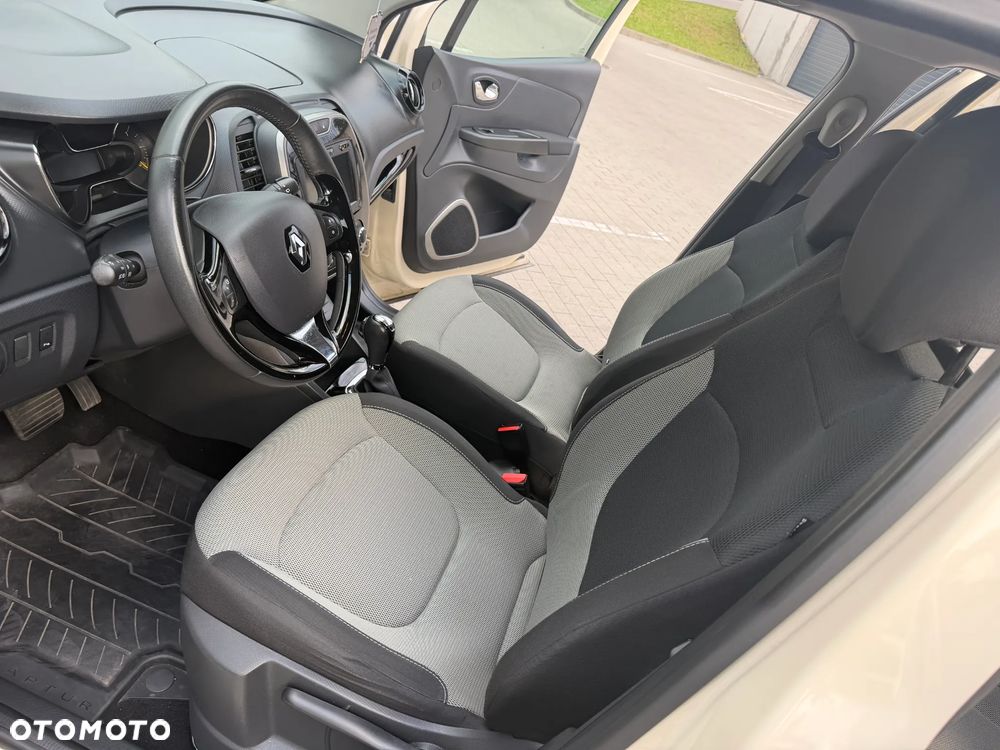 Renault Captur 1.2 TCe Zen EDC - 17