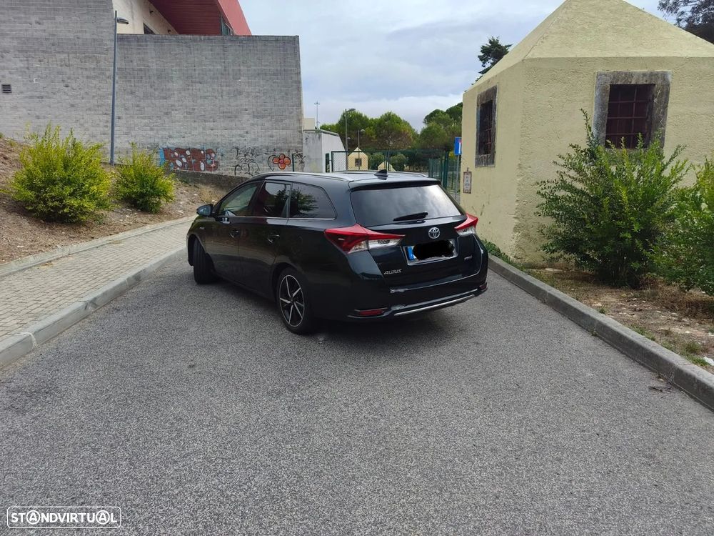 Toyota Auris Touring Sports - 23