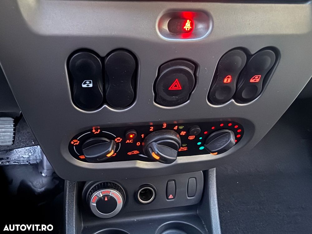 Dacia Duster dCi 110 FAP 4x4 Prestige - 7
