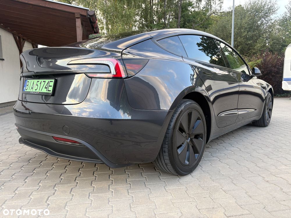 Tesla Model 3 - 39