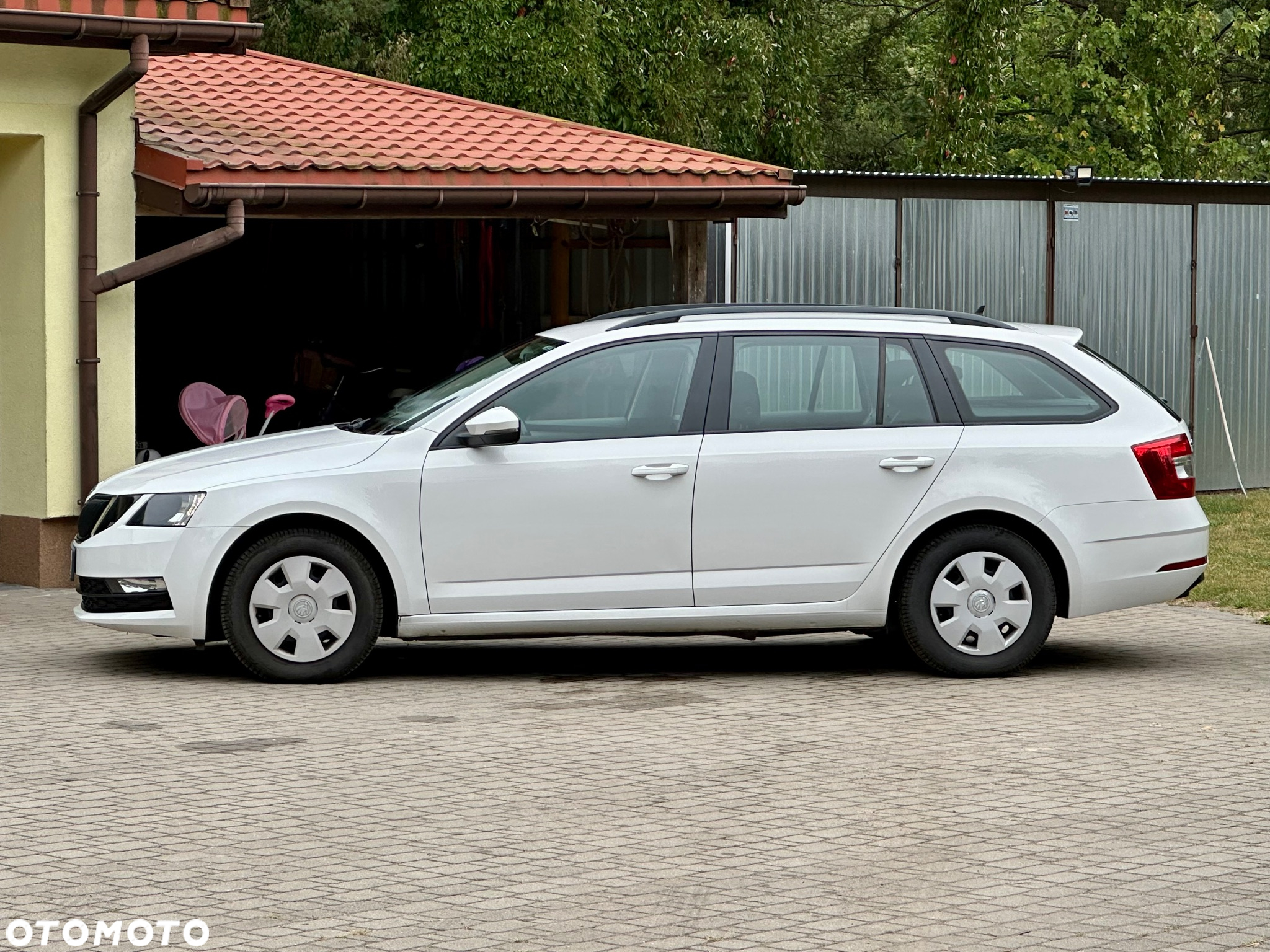 Skoda Octavia 1.6 TDI Ambition - 11