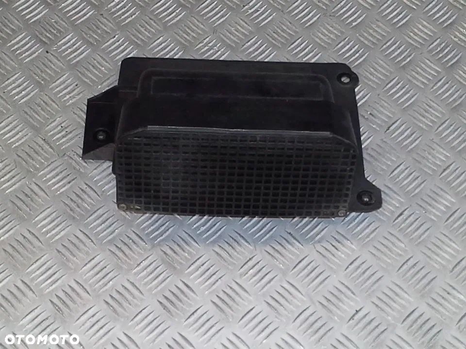 OBUDOWA FILTRA KABINowego midlum dci dxi - 1