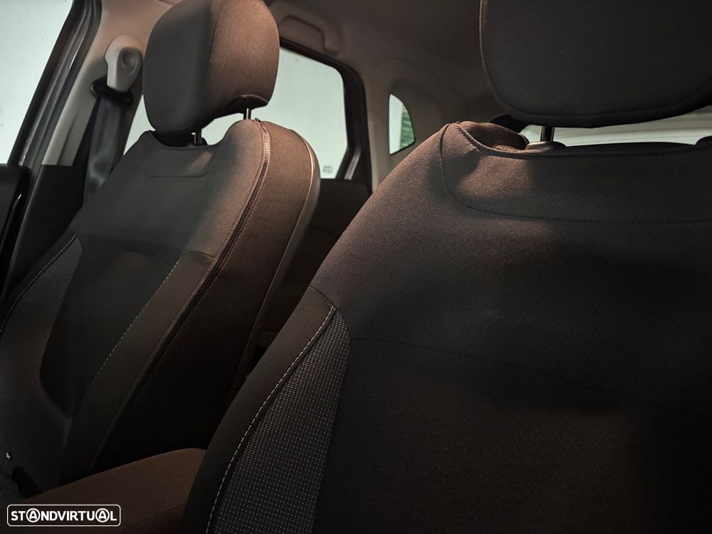 Renault Captur 1.5 dCi Expression - 12