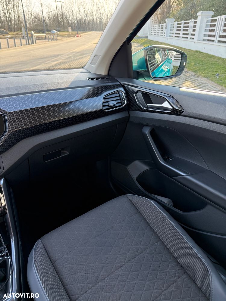 Volkswagen T-Cross 1.0 TSI DSG Style - 15