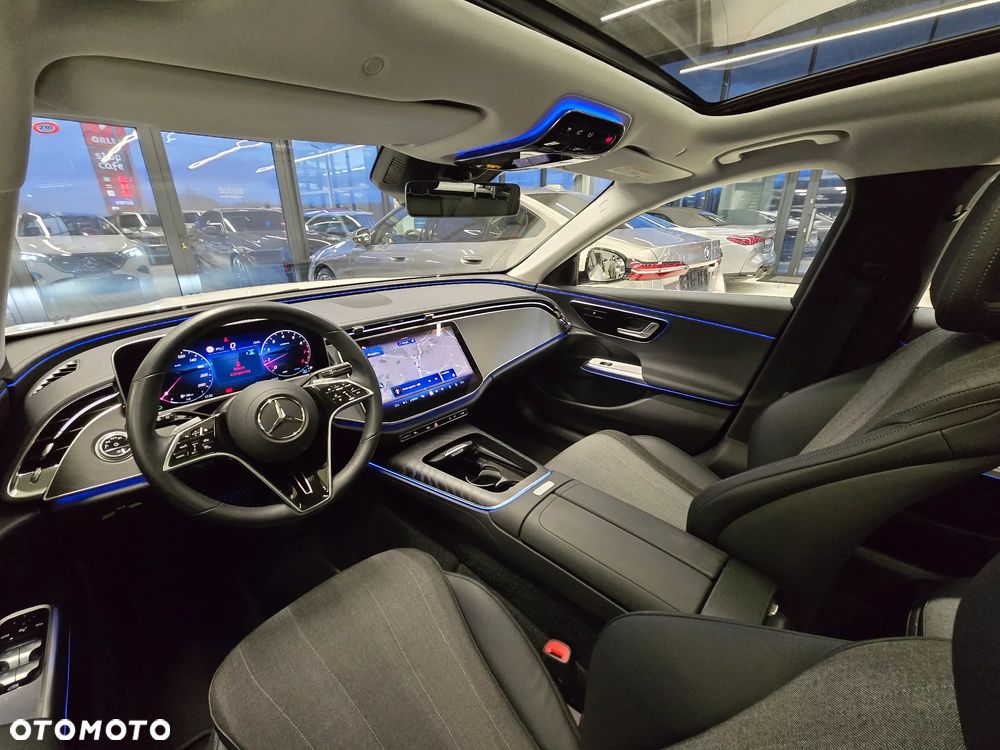 Mercedes-Benz Klasa E 200 9G-TRONIC Edition AVANTGARDE - 12