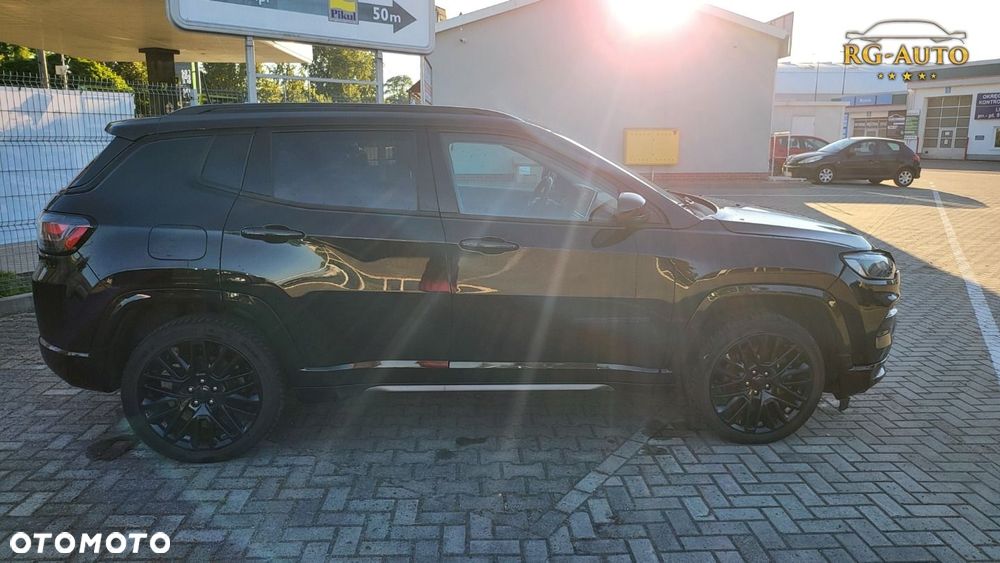 Jeep Compass - 4