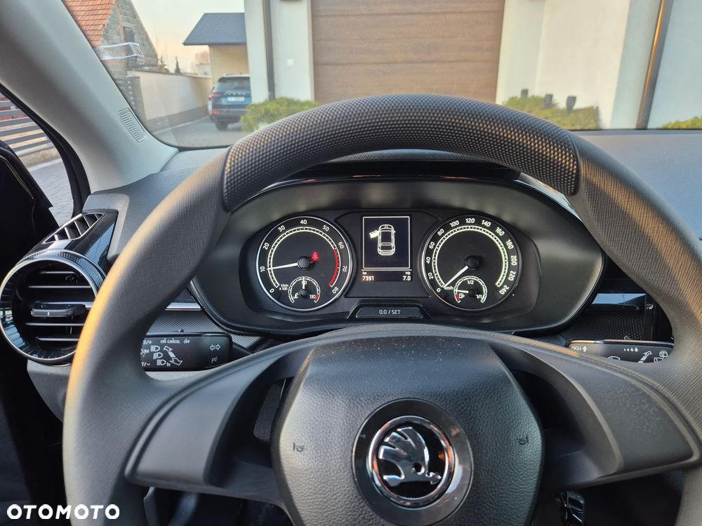 Skoda Fabia 1.0 MPI Active - 6