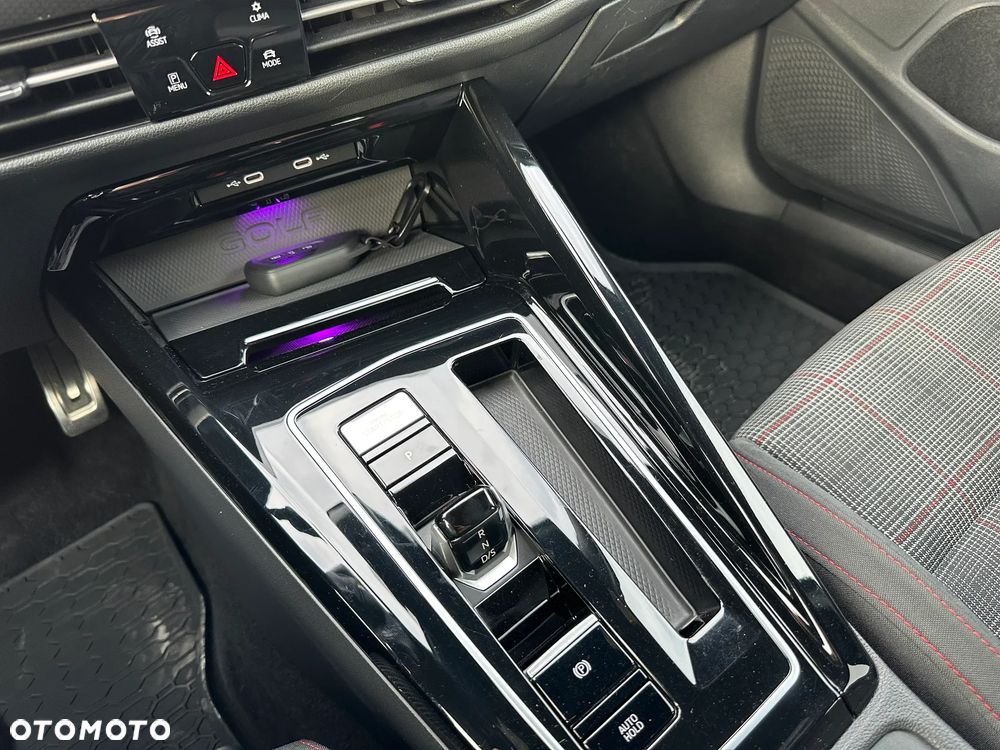 Volkswagen Golf 2.0 TSI GTI DSG - 31