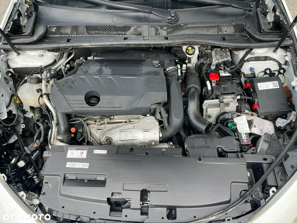 Peugeot 508 PureTech PHEV 225 GT S&S e-EAT8 - 13