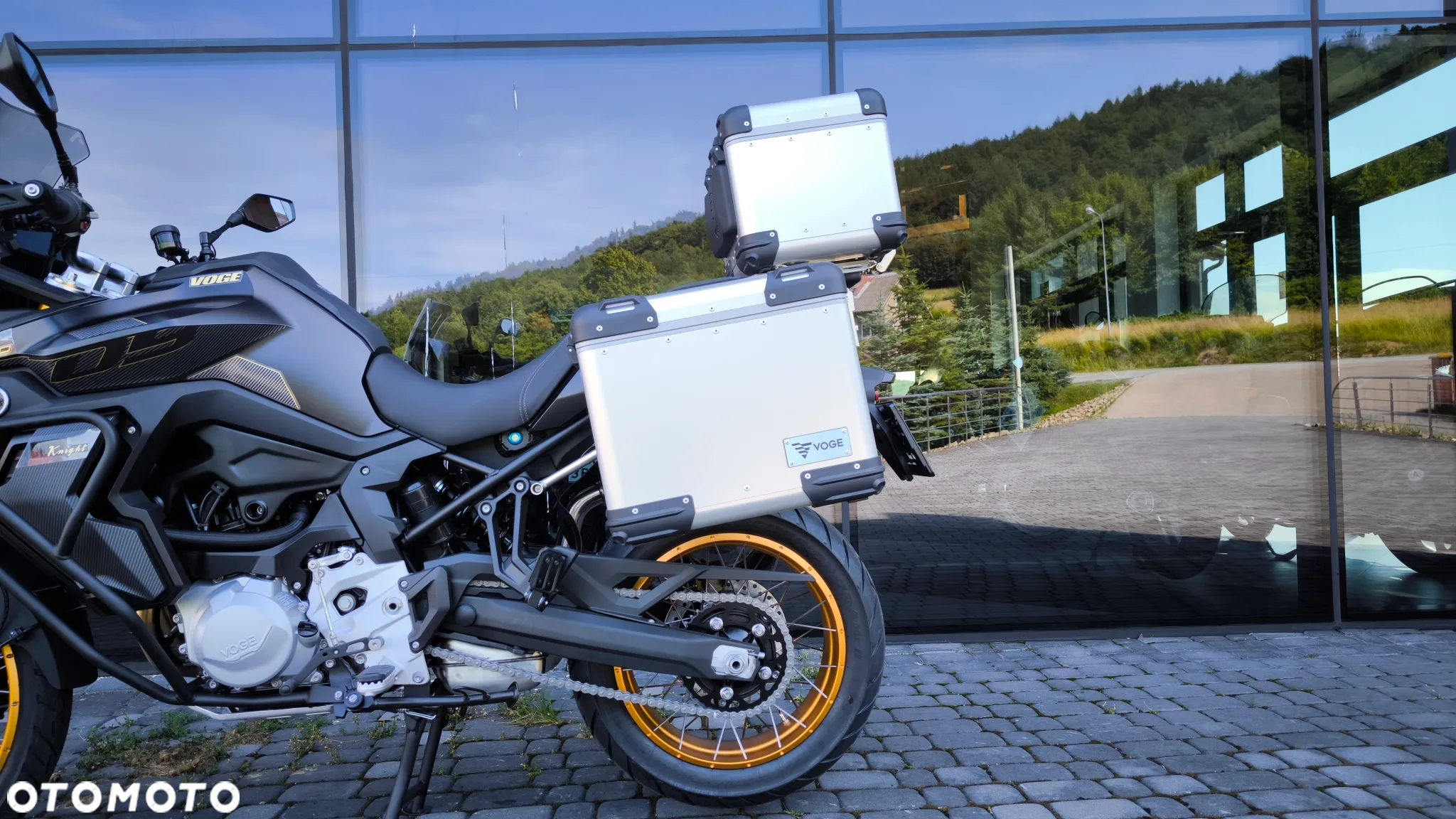 VOGE 900DSX - 16