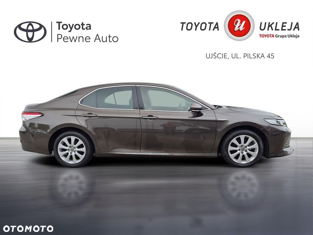Toyota Camry 2.5 Hybrid Comfort CVT - 6