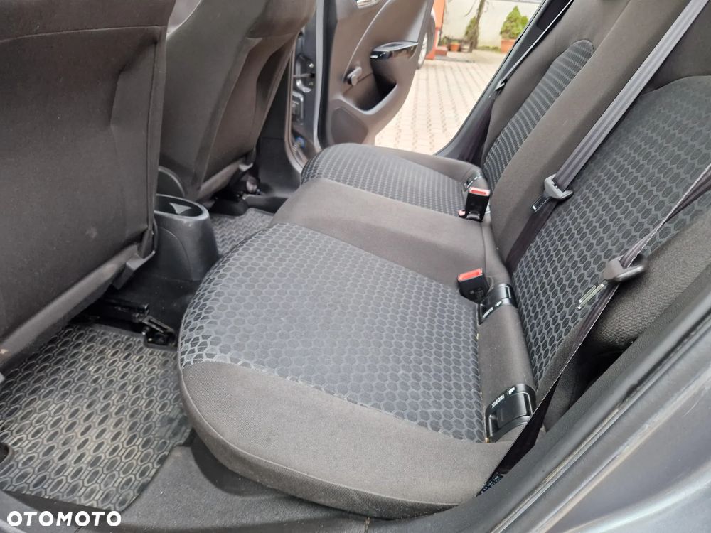 Opel Corsa 1.4 Essentia - 15