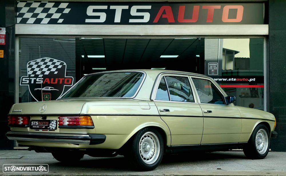 Mercedes-Benz W123 (1976-1986) 300 D - 17