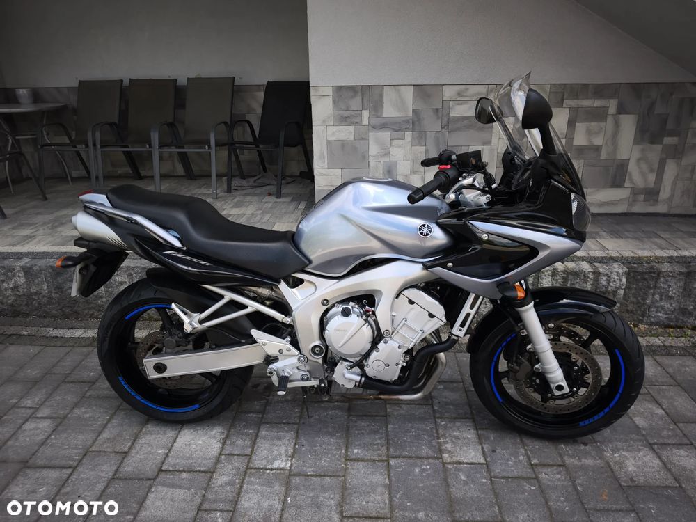 Yamaha FZ6 - 15