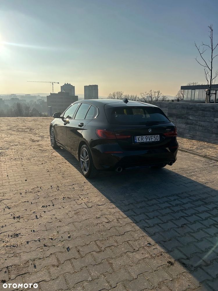 BMW Seria 1 118d Sport Line - 3