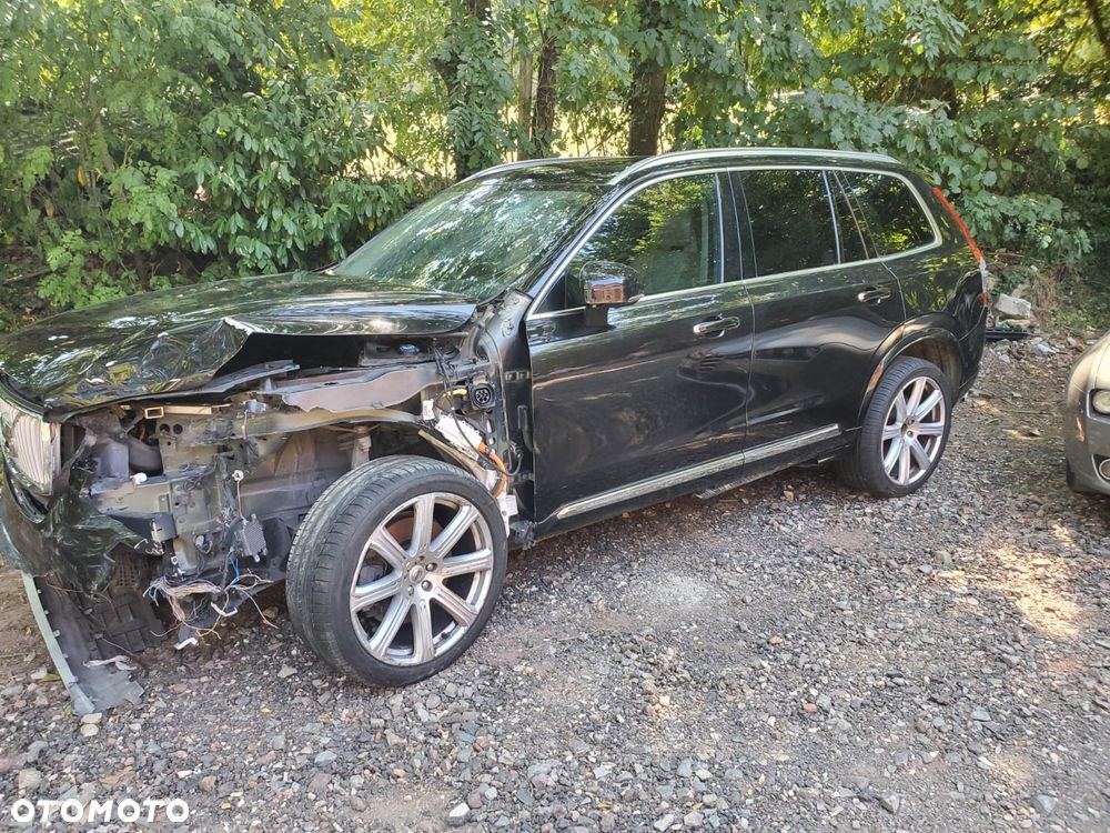 Volvo XC 90 T8 AWD Recharge Geartronic Inscription Edition - 2
