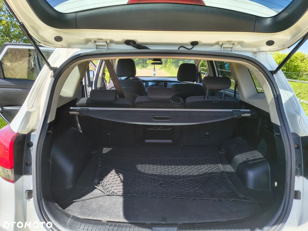 Kia Carens 1.6 GDI L EU6 - 13
