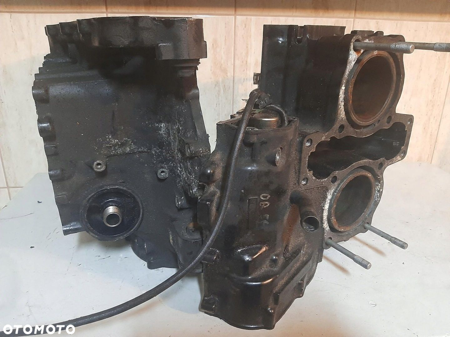 KARTER KARTERY BLOK SILNIKA HONDA VF 700 MAGNA - 8