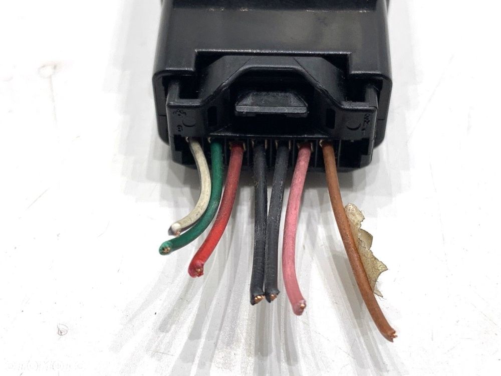 PRZEŁĄCZNIK OGRZEWANIA FOTELA  TOYOTA COROLLA sedan (_E15_) 2006 - 2022 2.0 D-4D (ADE150) 93 kW - 3