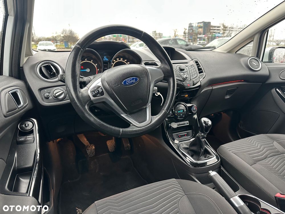 Ford Fiesta 1.0 EcoBoost SYNC Edition - 8