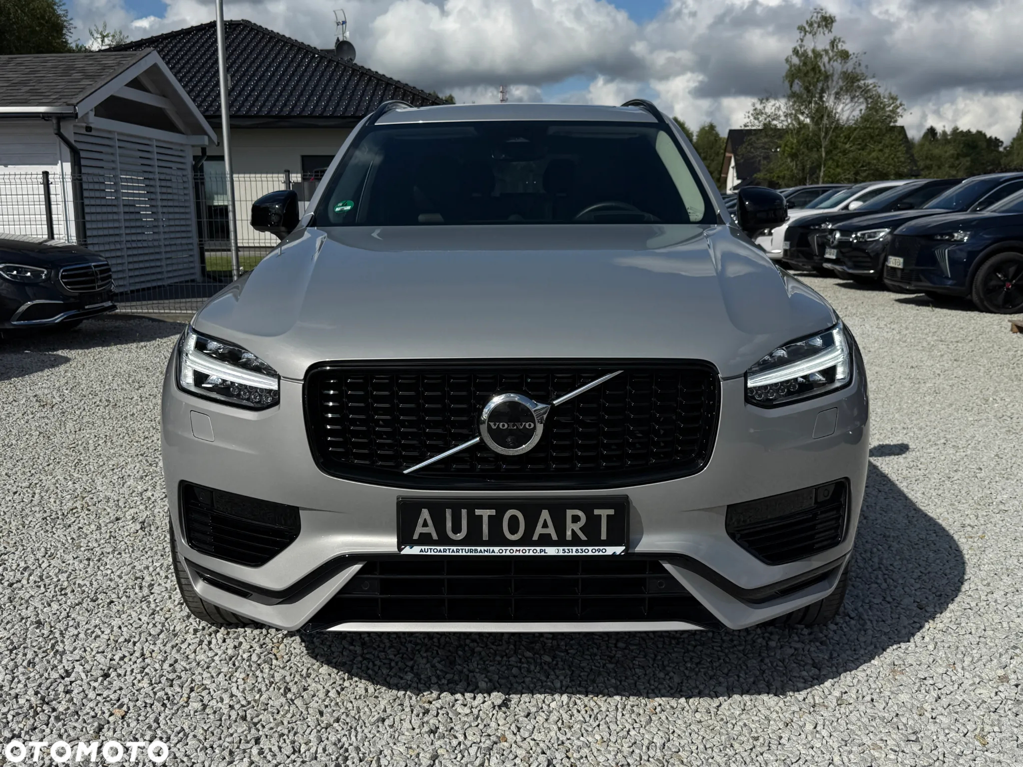 Volvo XC 90 T8 AWD Plug-In Hybrid Ultimate Dark 7os - 2