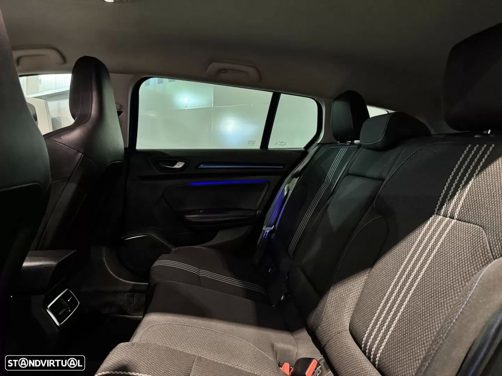 Renault Mégane Sport Tourer 1.5 dCi GT Line - 33