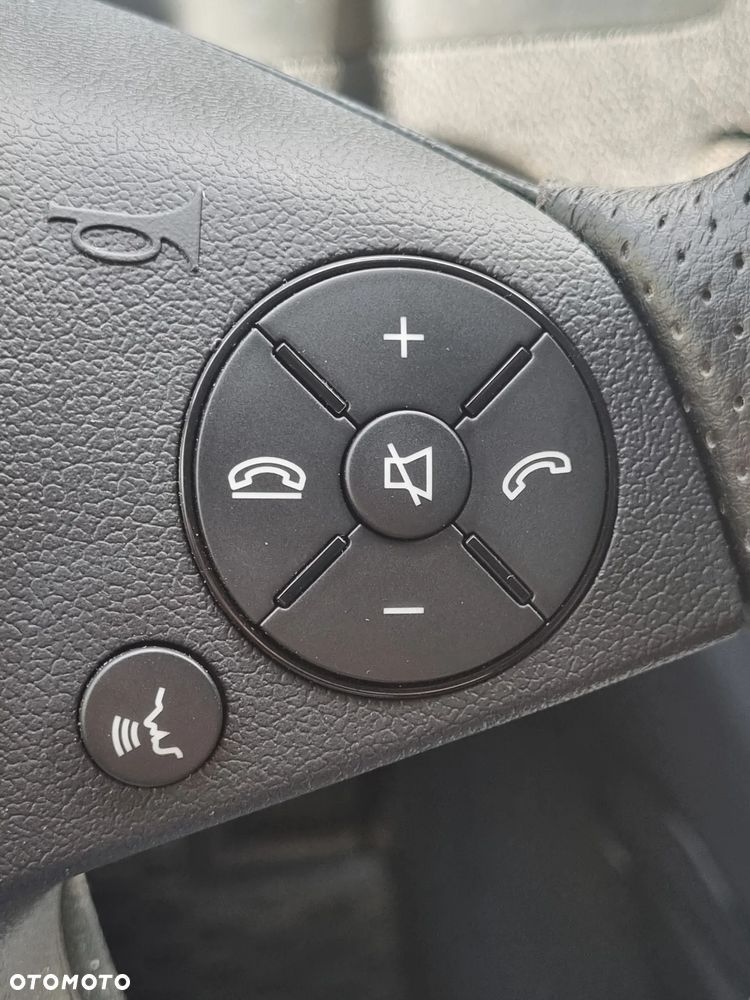 Mercedes-Benz Klasa C 180 Kompressor Automatik Avantgarde - 27
