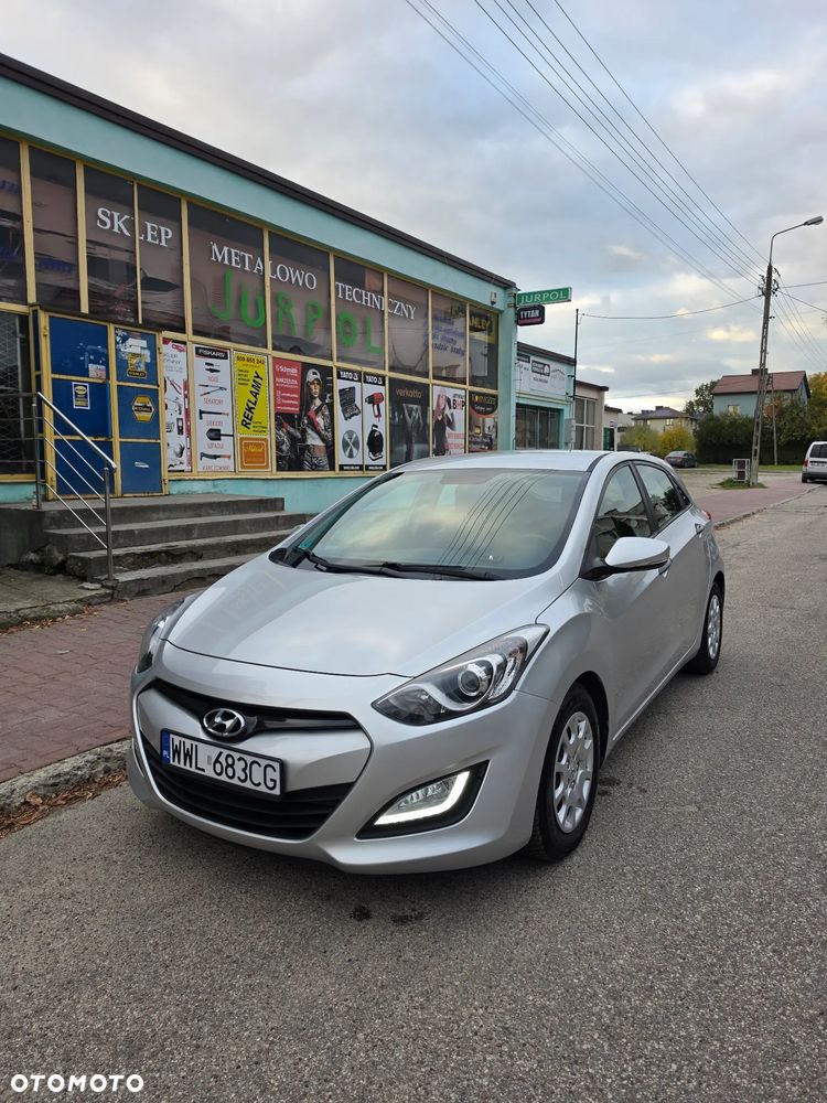 Hyundai i30 i30cw 1.4 Trend - 4
