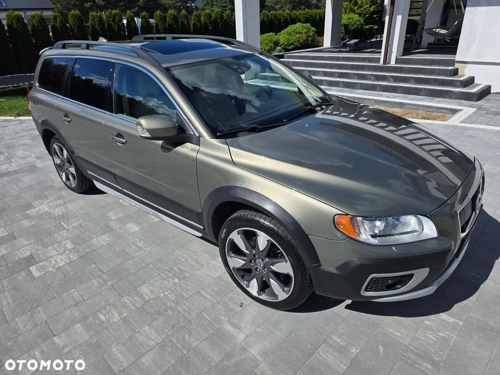 Volvo XC 70 D5 AWD Summum - 16