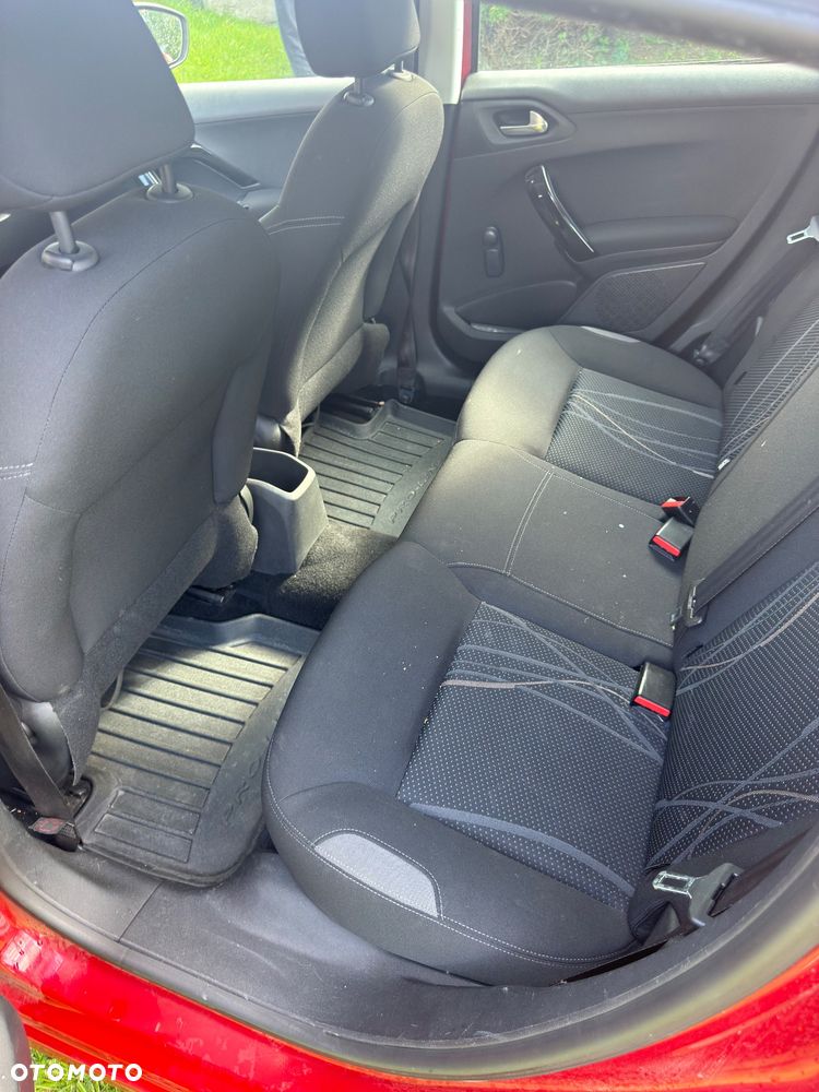 Peugeot 208 1.4 HDi Active - 21