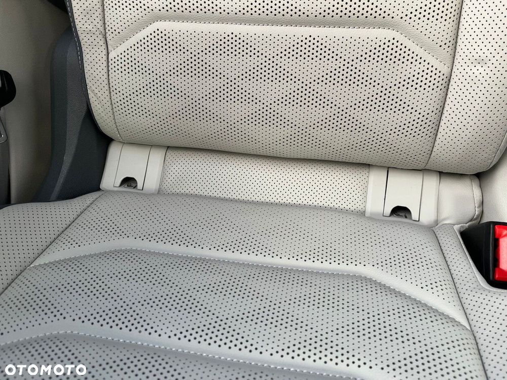 Volkswagen Touareg 3.0 V6 TDI SCR 4Mot Elegance - 39