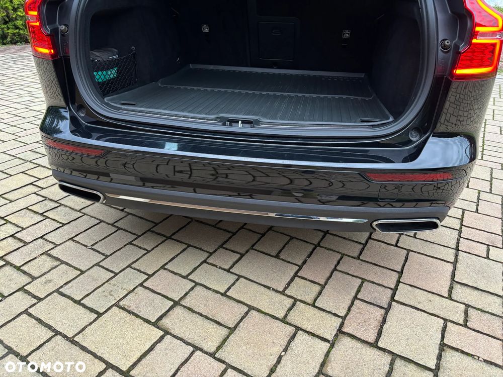 Volvo V60 T6 AWD Plug-In Hybrid Inscription - 17