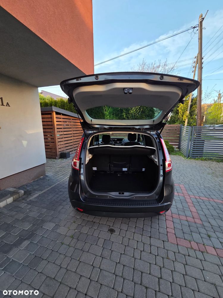 Renault Scenic 1.6 16V 110 TomTom Edition - 8