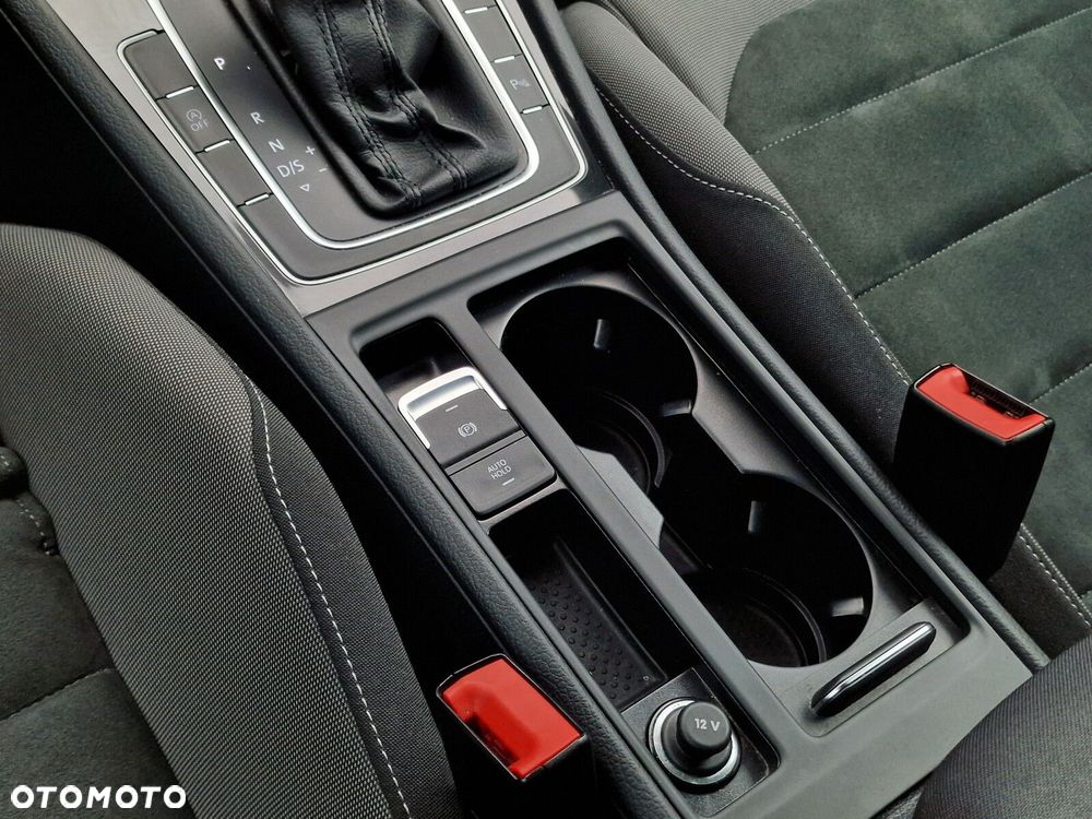 Volkswagen Golf Variant 1.5 TSI BMT Evo Highline DSG - 22