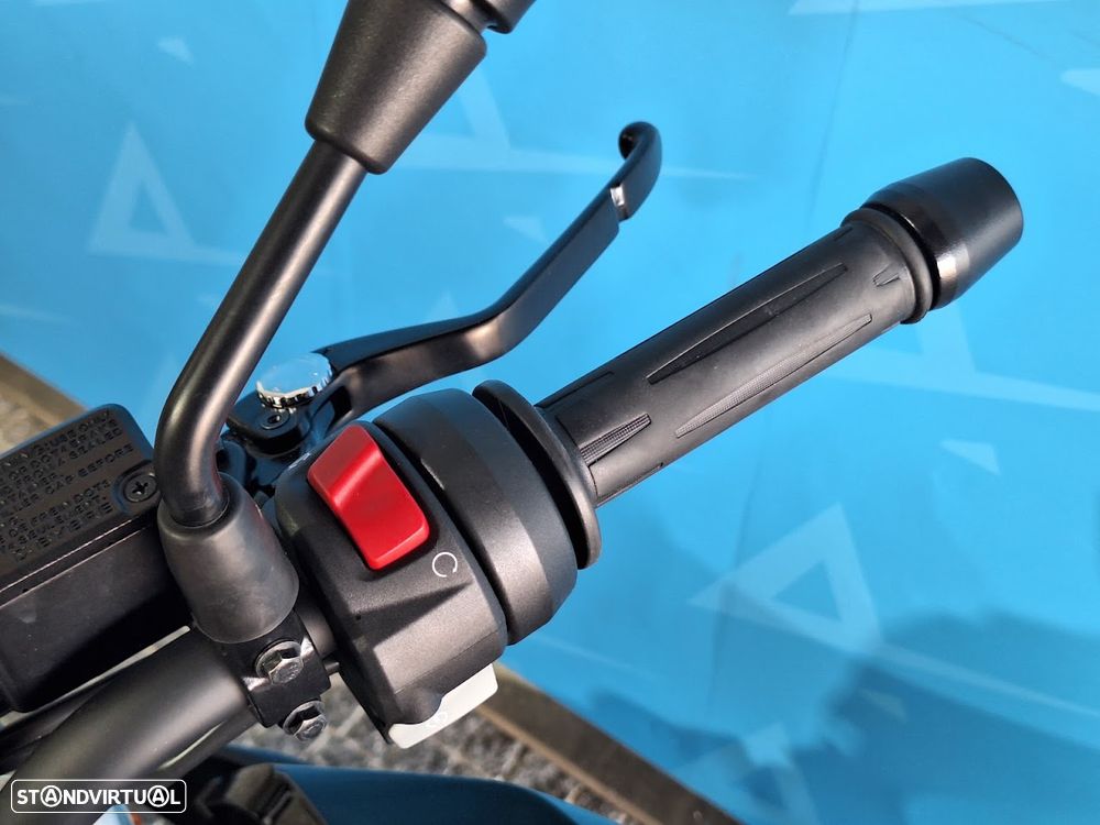 BMW G 310 R - 9