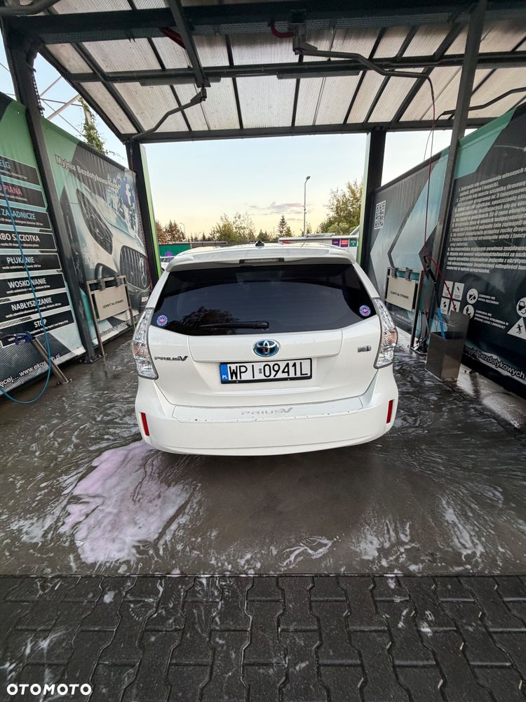 Toyota Prius 1.8 HSD Life - 4