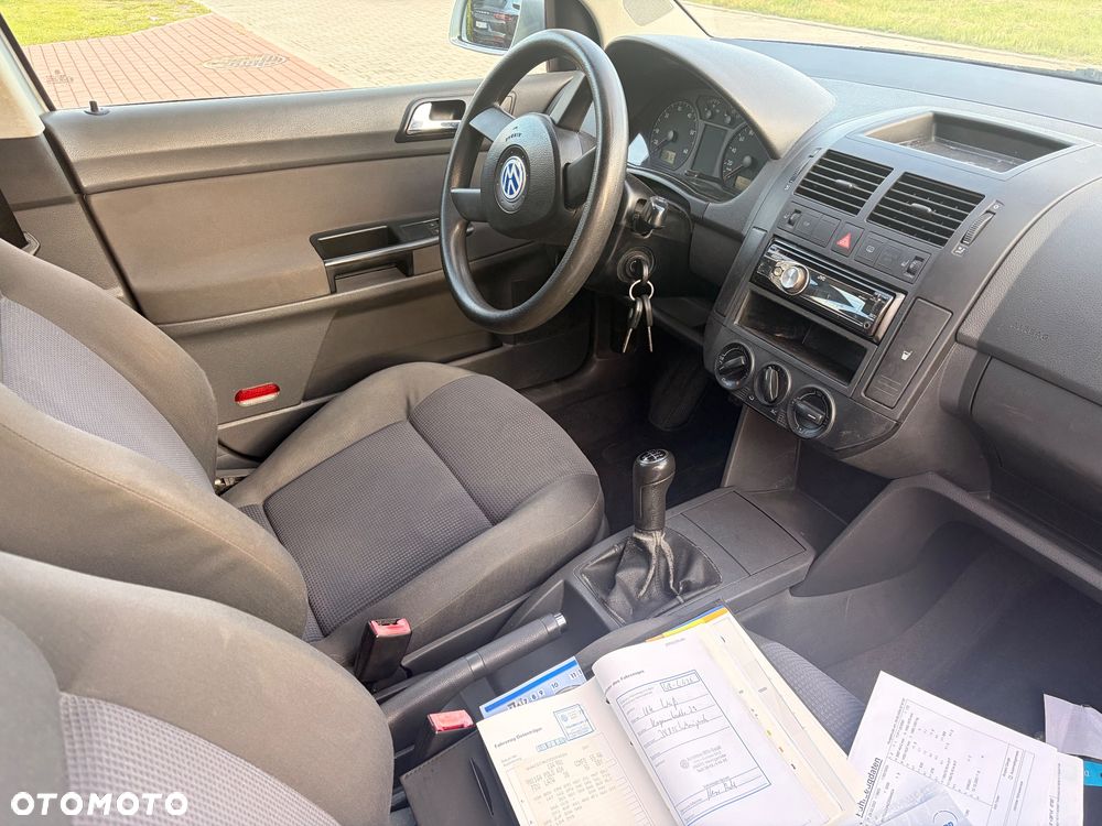 Volkswagen Polo 1.4 Comfortline - 14
