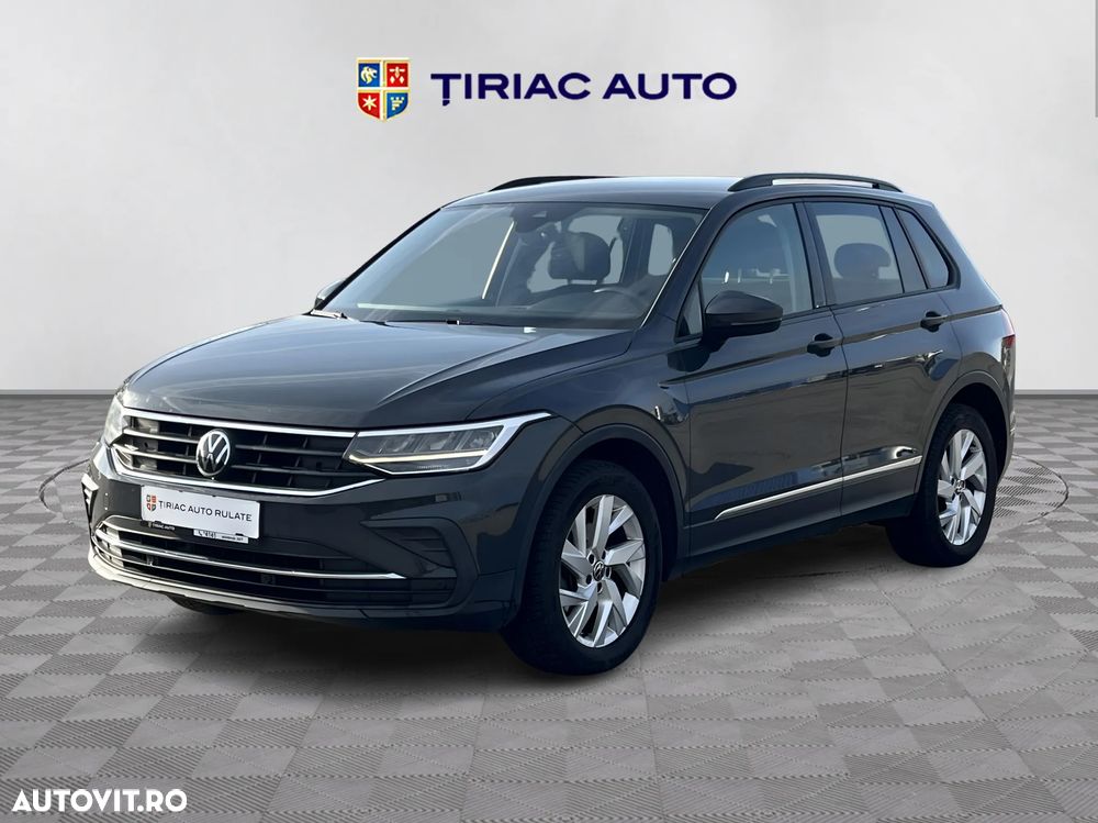 Volkswagen Tiguan - 2