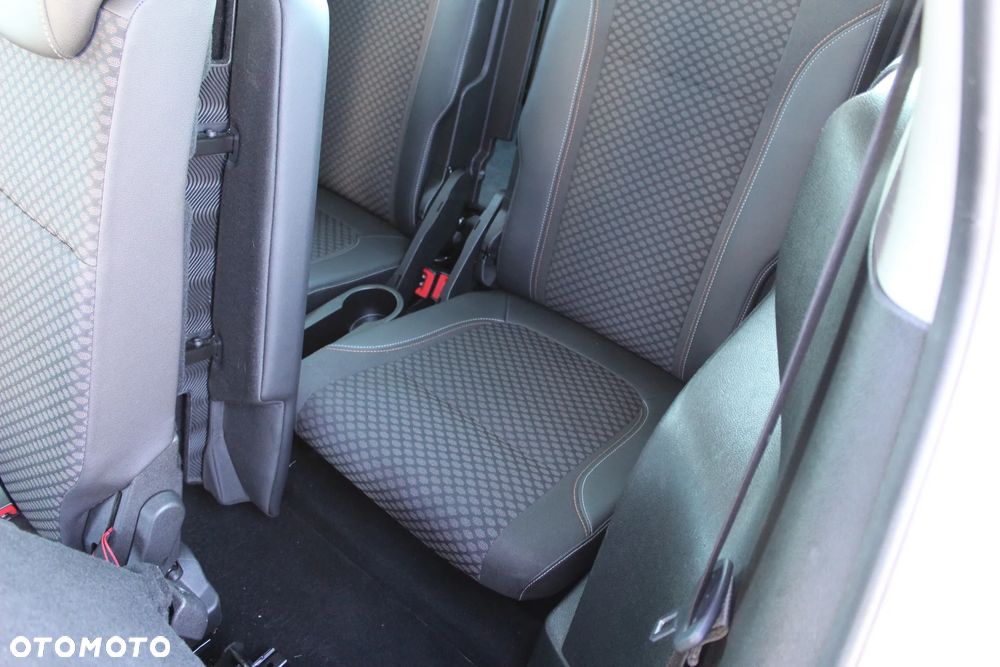 Opel Zafira 1.4 T Cosmo EU6 - 14