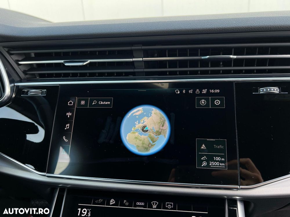 Audi Q7 - 11